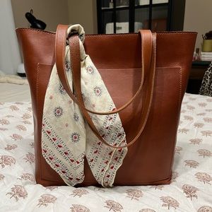 NWT Madewell Medium Zip Top Transport Tote